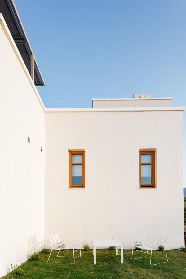 Mikro Livadi Special Lodges - Has An Eco Salt Water Pool - 150M From The Beach Episkopi-Chania Exterior foto